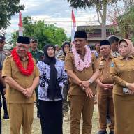 Kunjungan Kerja Gubernur Sulteng Dirangkaikan Dengan Peletakkan Batu Pertama Pembangunan Ruang Kelas Baru SLB Negeri Salakan