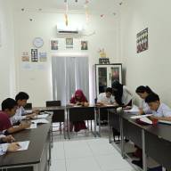 Pelaksanaan Ujian MId Semester SLB Cahaya Nurani